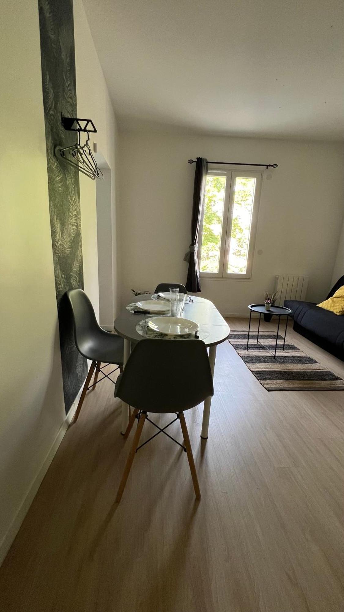 Studios Cozy 2A4 Pers Avec Jardin I Proche Futuroscope Châtellerault Buitenkant foto